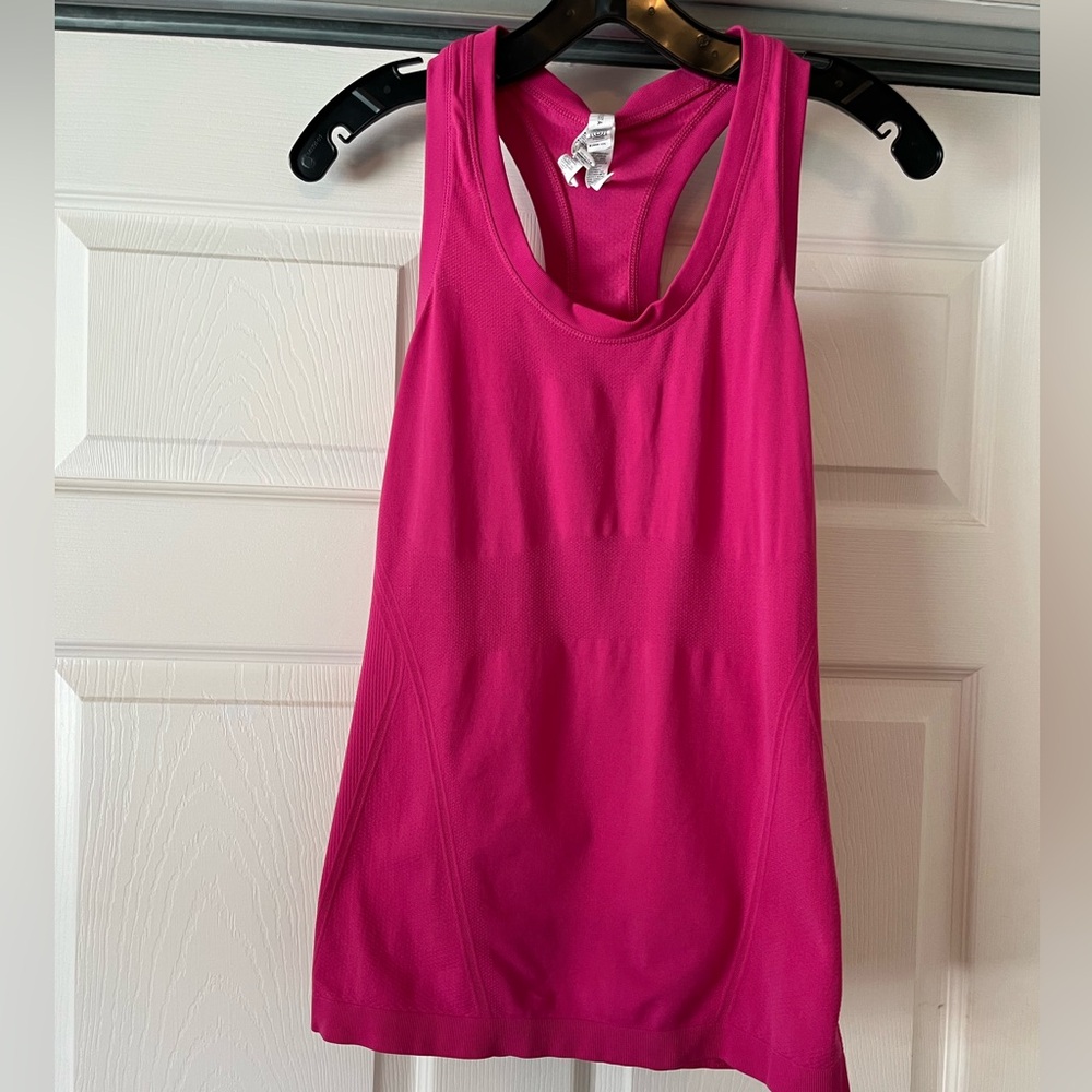 Athleta Pink Momentum Tank Top